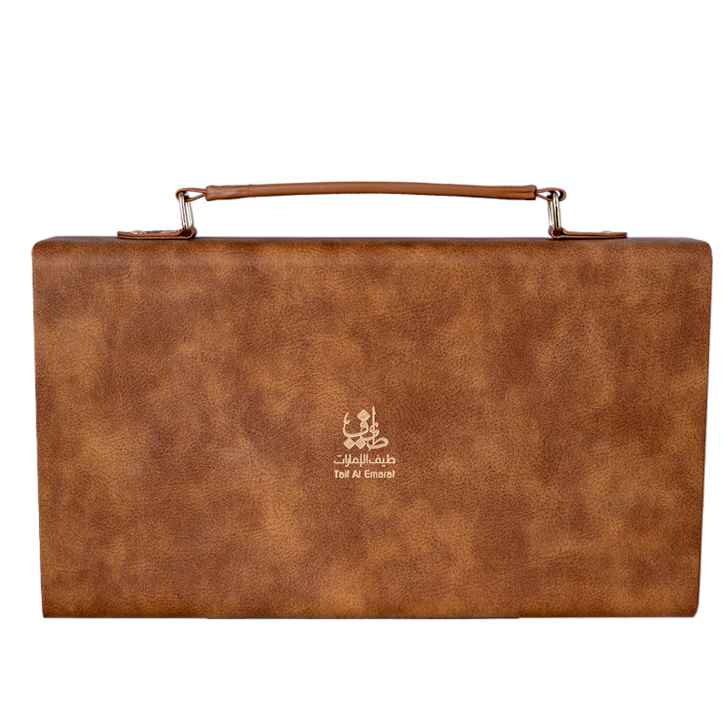 علبة جلدية لمجلس التعاون الخليجي (3 قطع)