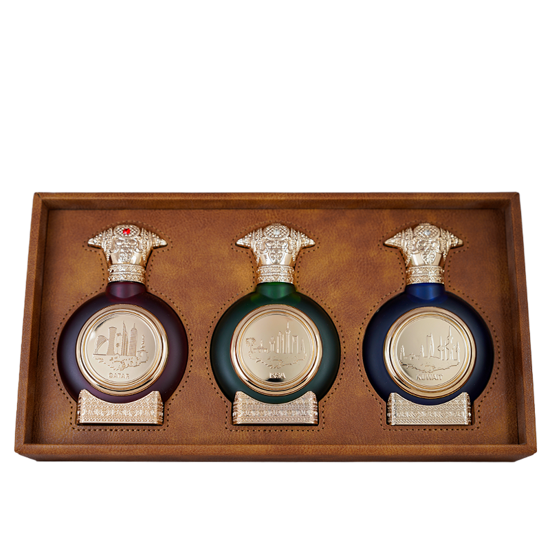 علبة جلدية لمجلس التعاون الخليجي (3 قطع)